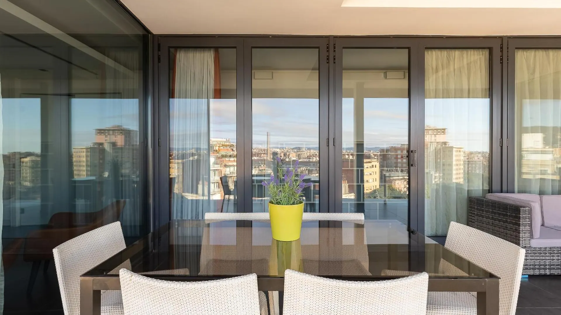 Cosmo Apartments Sants Барселона 0*,  Испания