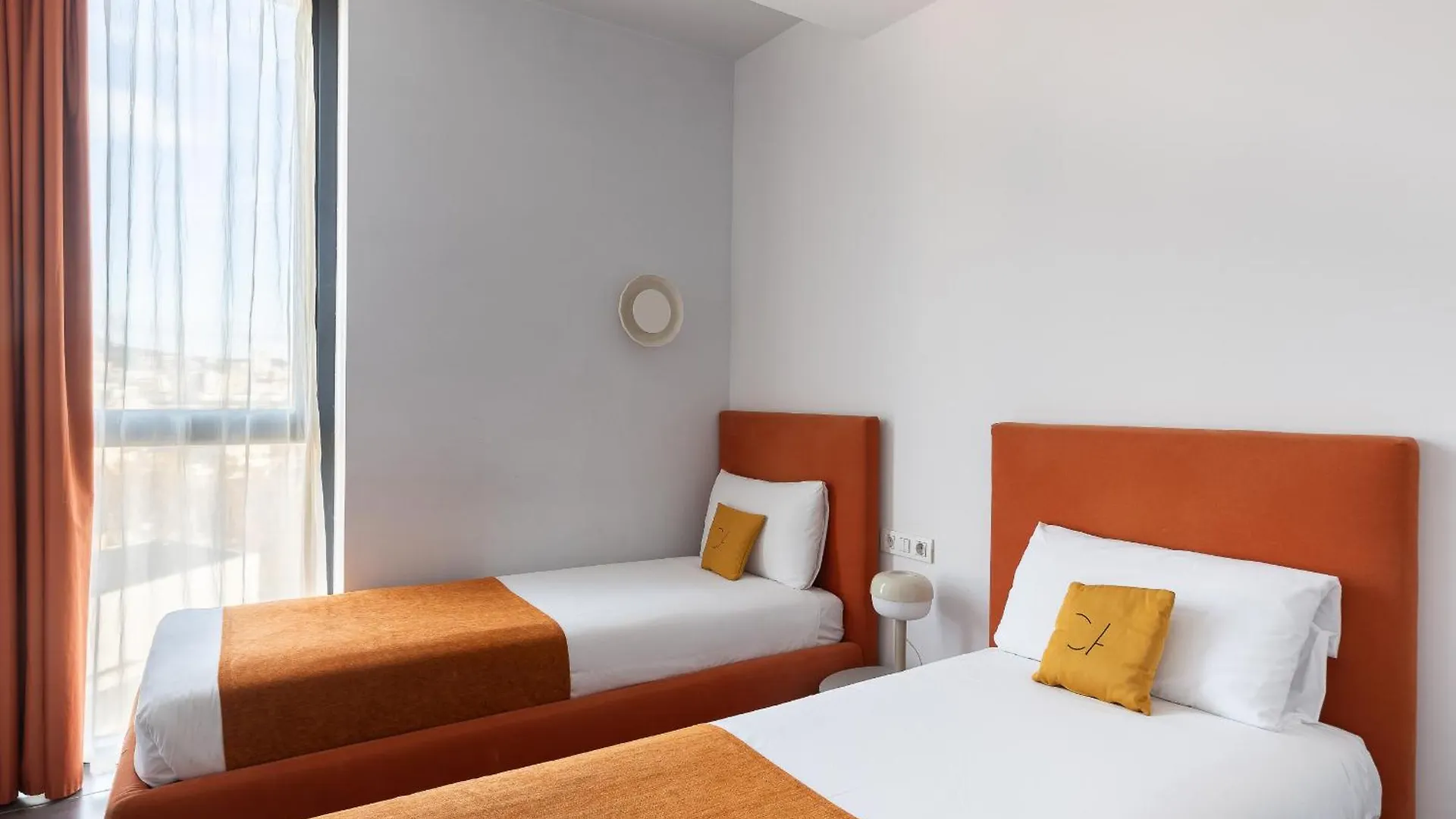 Cosmo Apartments Sants Барселона