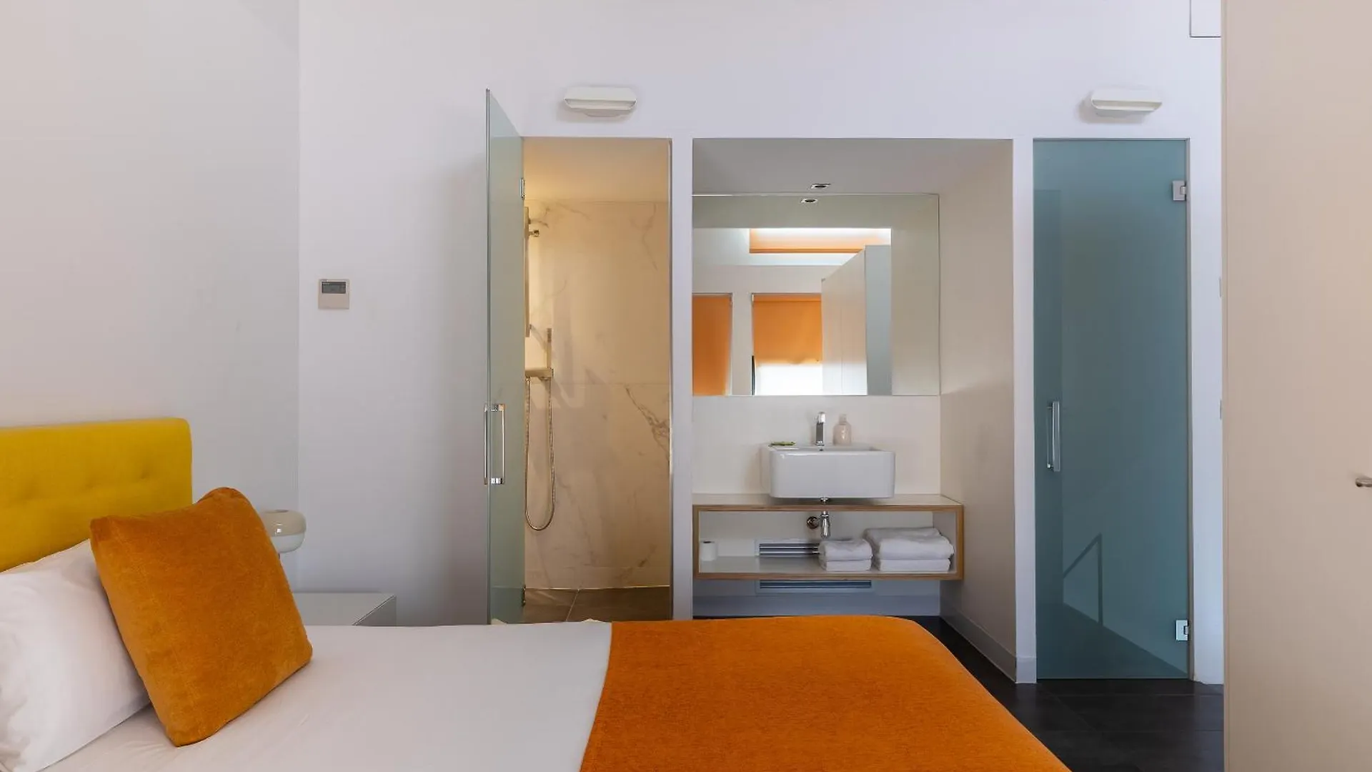 Cosmo Apartments Sants Barcelona