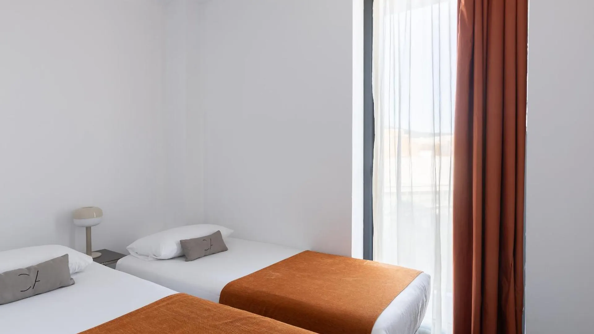 Cosmo Apartments Sants Barcelona