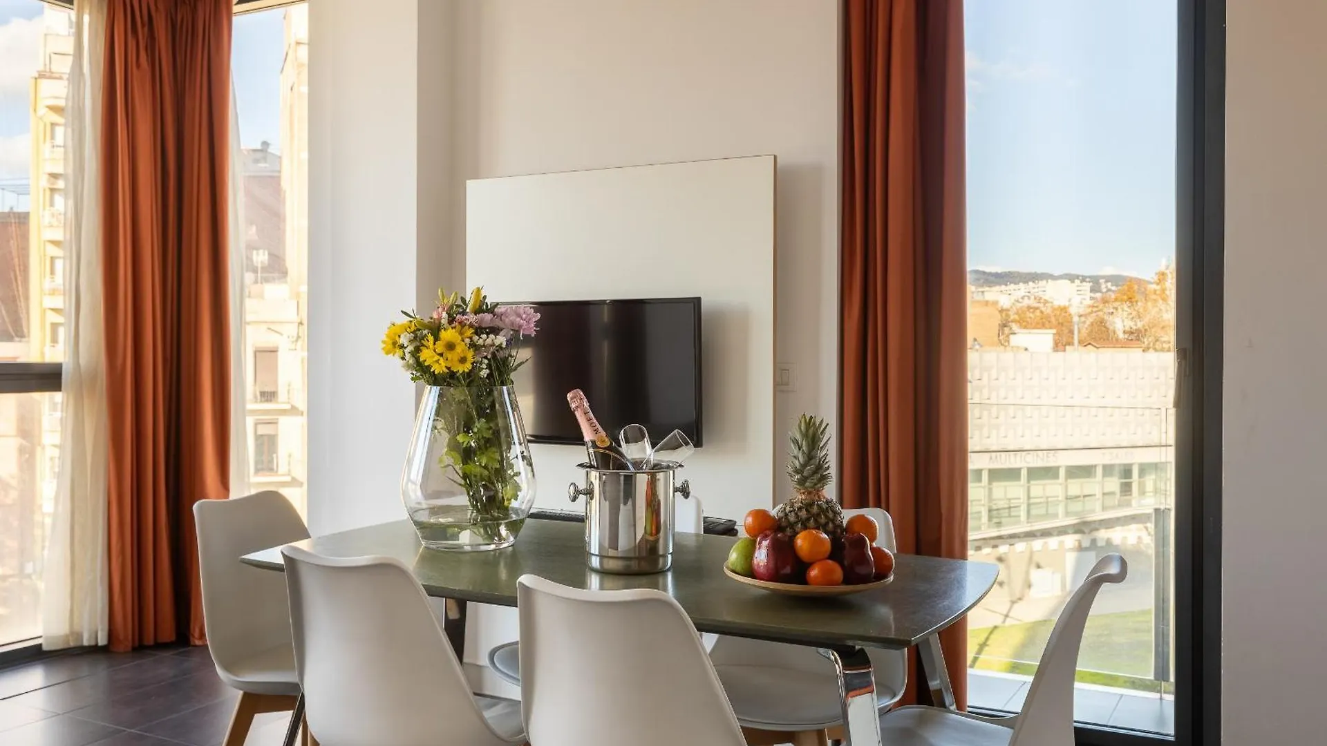 Cosmo Apartments Sants Barcelona