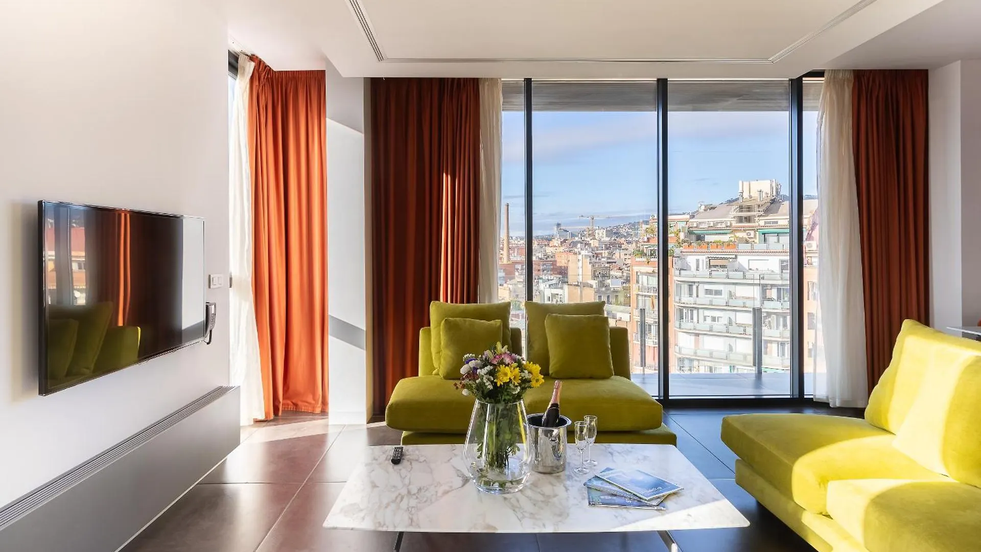 Cosmo Apartments Sants Barcelona Spain