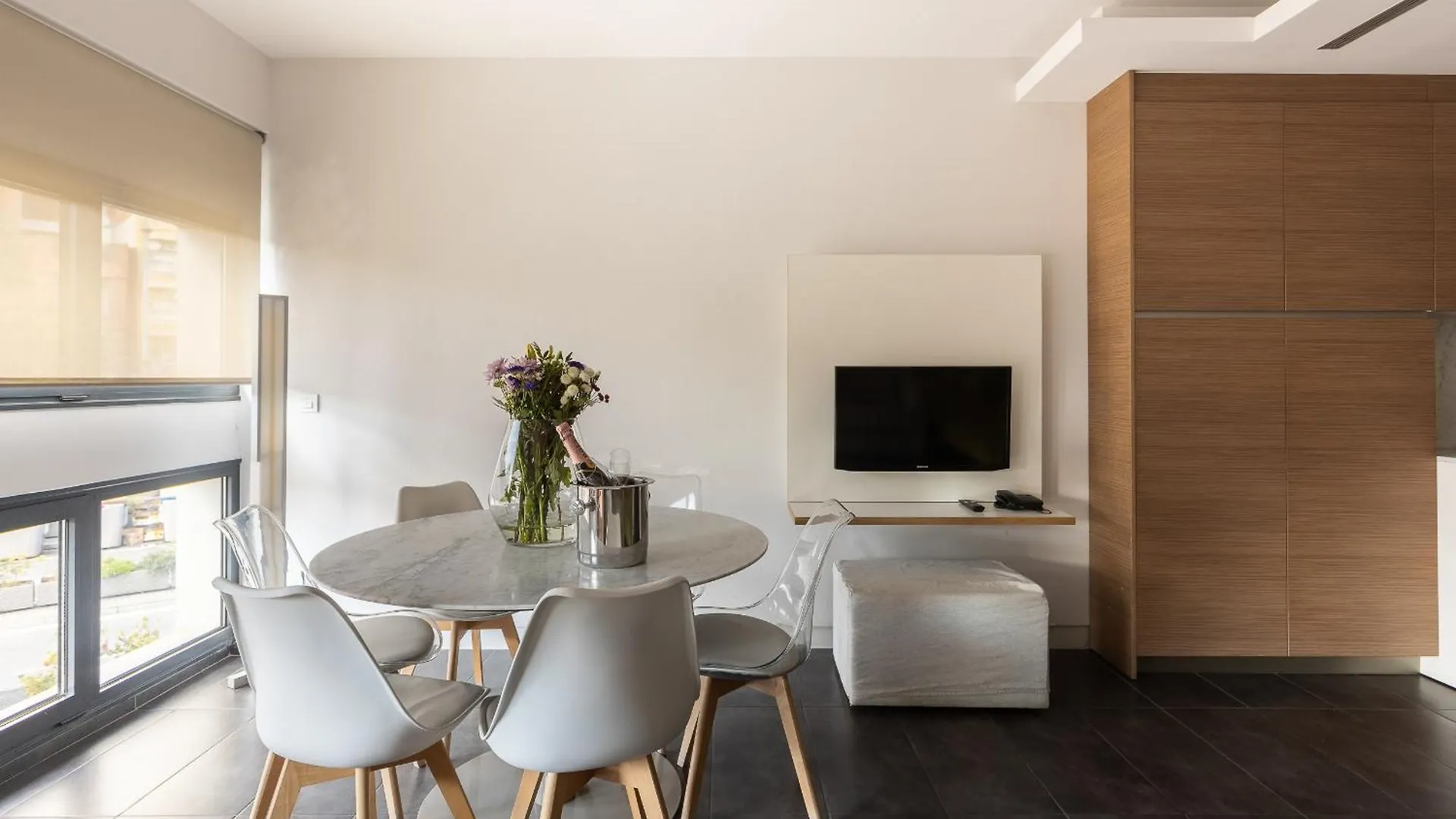 Cosmo Apartments Sants Barcelona Spanien